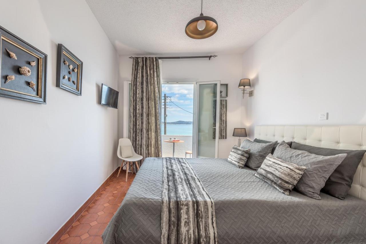 Milos Inn Adamantas  Exteriör bild