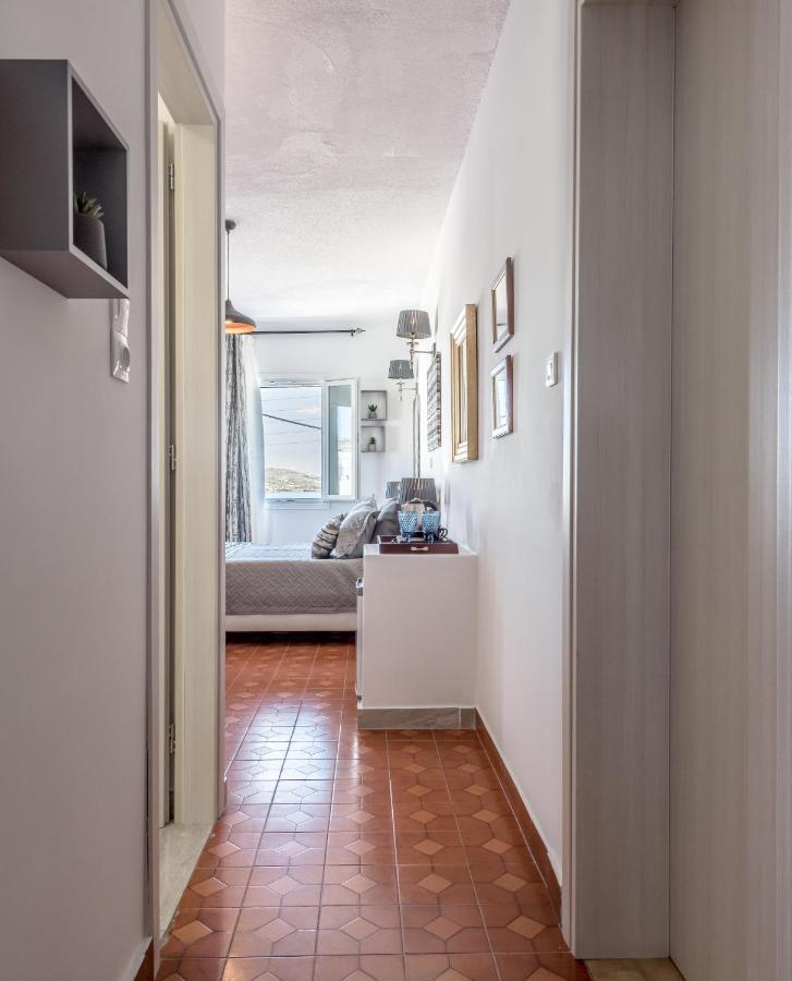 Milos Inn Adamantas  Exteriör bild