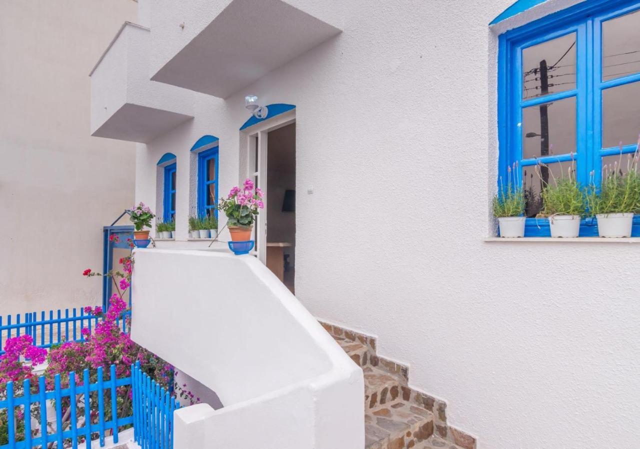 Milos Inn Adamantas  Exteriör bild