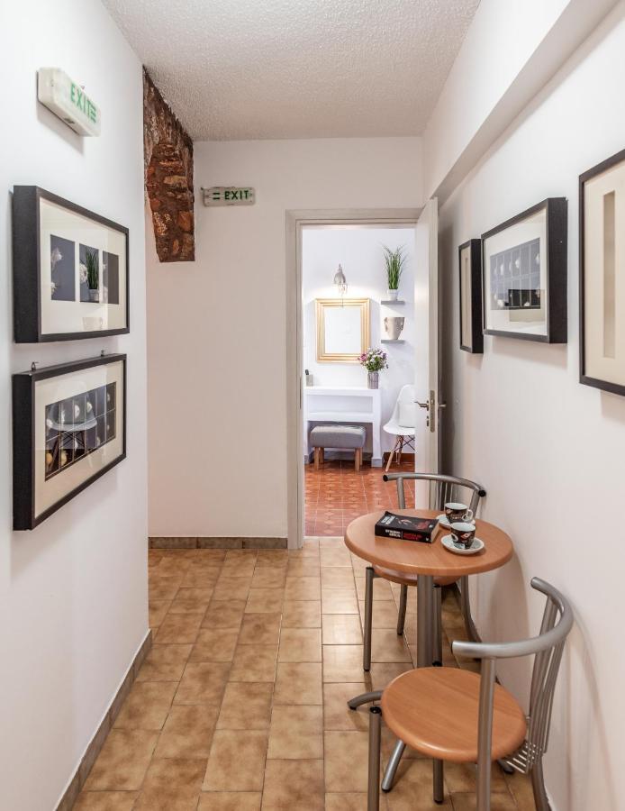 Milos Inn Adamantas  Exteriör bild