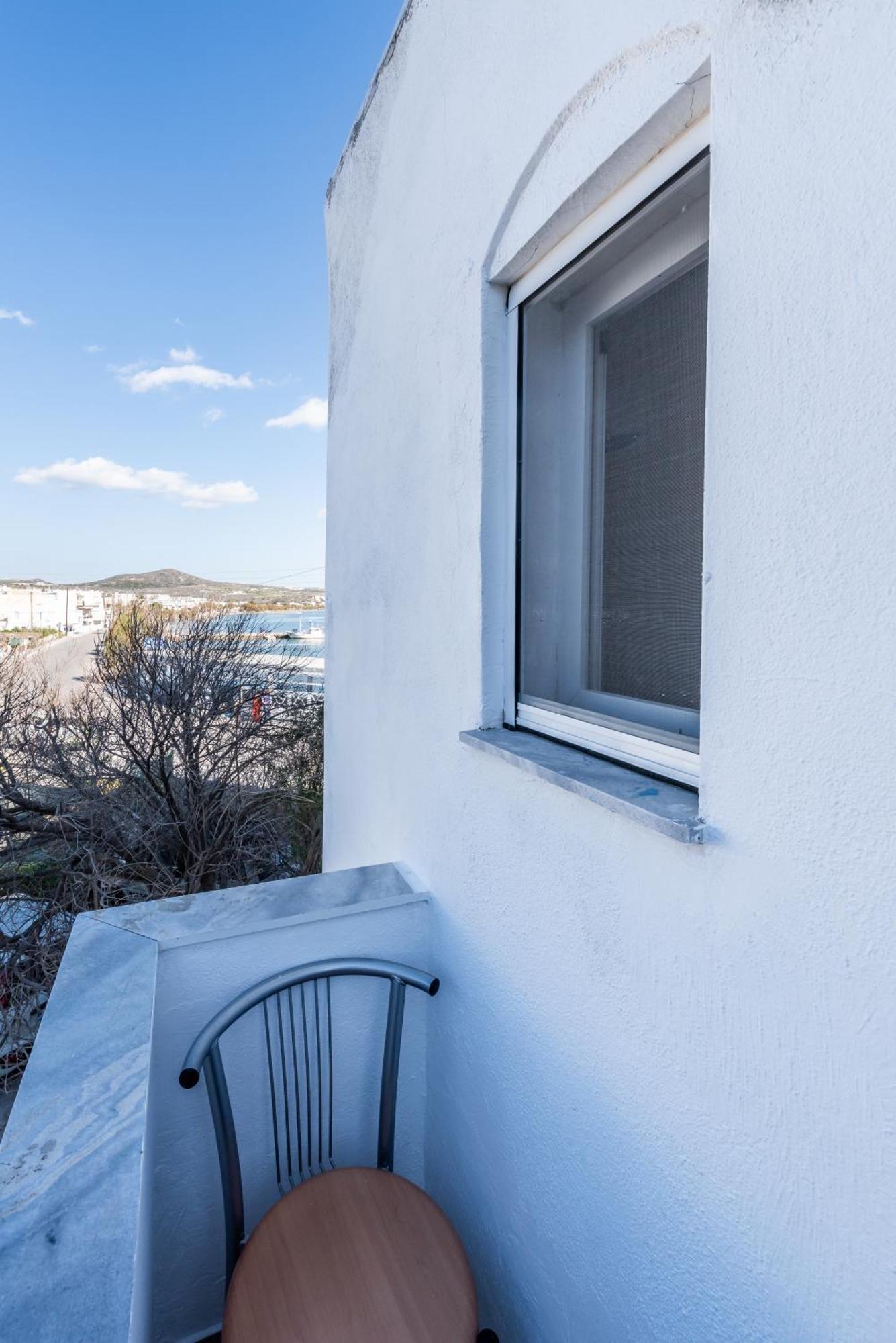 Milos Inn Adamantas  Exteriör bild